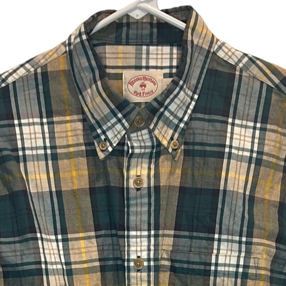 Brooks Brothers Red Fleece Green Plaid Med Button Down Long Sleeve Casual Shirt